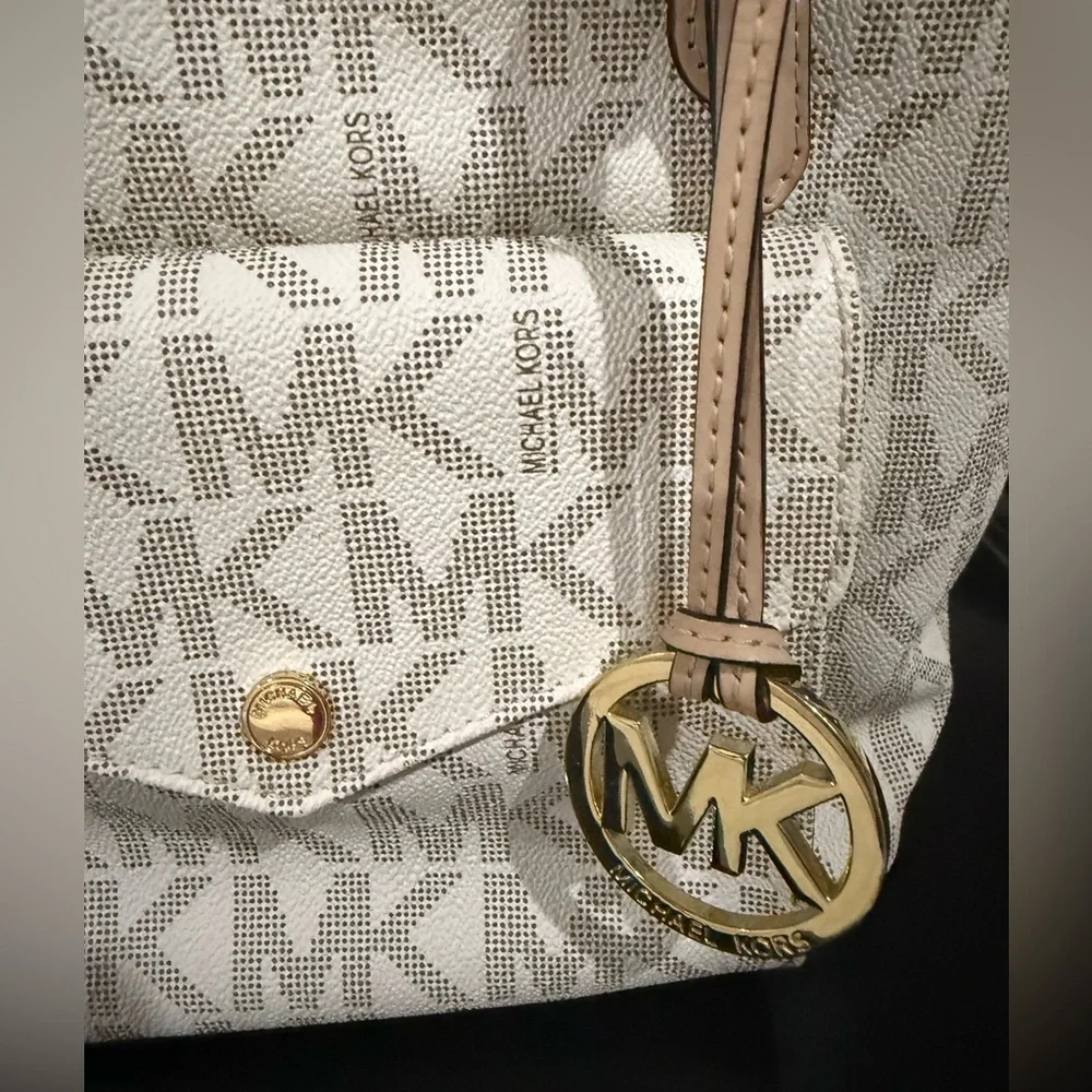 Michael Kors Beige and Tan Shoulder Bag